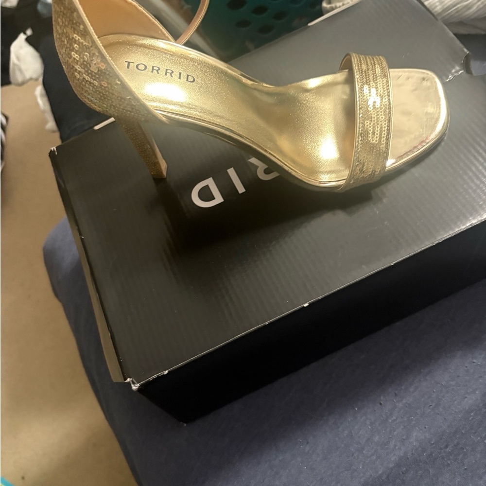 Torrid  Gold Women's Heels NWT